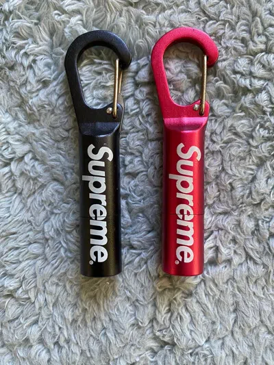 Pre-owned Supreme Pill Stash Carabiner Set Red Black 100 Authentic