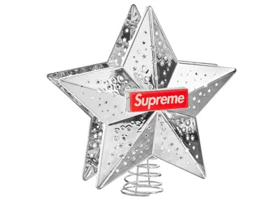 Pre-owned Supreme Projecting Star Tree Topper (us Plug) In Silver