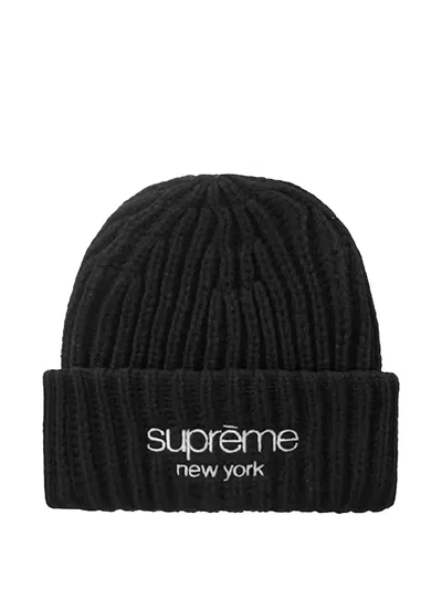 Supreme Ribbed Logo Beanie Hat In Black