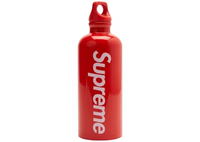 Pre-owned Supreme Sigg Traveller 0.6l Water Bottle In Red