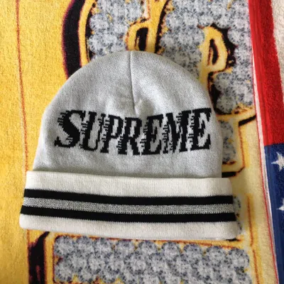 Pre-owned Supreme Slapshot Beanie Fall/winter 2013 White