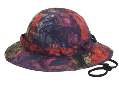 Pre-owned Supreme South2 West8 Jungle Hat In Camo