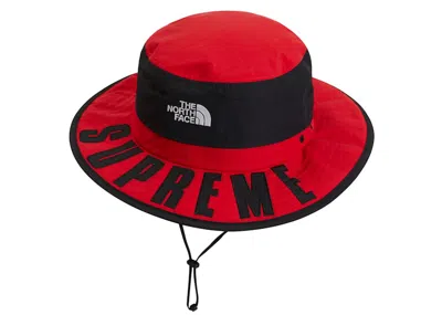Pre-owned Supreme The North Face Arc Logo Horizon Breeze Hat In Red