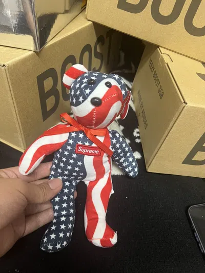 Pre-owned Supreme Ty Beanie Baby In Red