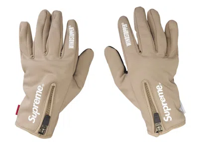 Pre-owned Supreme Windstopper Zip Gloves In Taupe