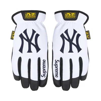 Pre-owned Supreme X Mechanix Fastfit Mlb Teams Gloves 'white' | Men's Size M
