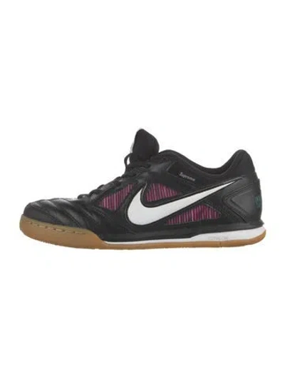 Pre-owned Supreme X Nike Sb Gato Sneakers In Black