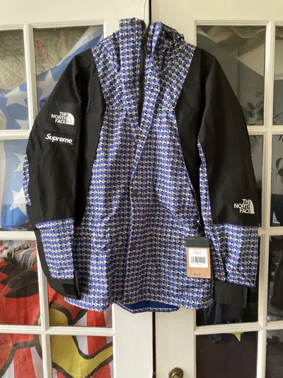 Pre-owned Supreme X The North Face Studded Mountain Light Jacket Royal In Blue