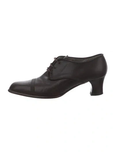 Pre-owned Susan Bennis/warren Edwards Leather Pumps In Brown