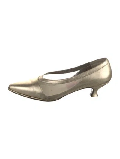 Pre-owned Susan Bennis/warren Edwards Leather Pumps In Gold