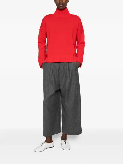 Susanne Bommer Pleated Cropped Trousers In Gray