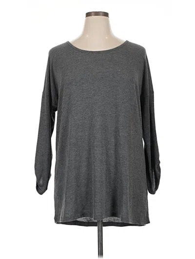 Pre-owned Suzanne Betro 3/4 Sleeve T-shirt In Gray