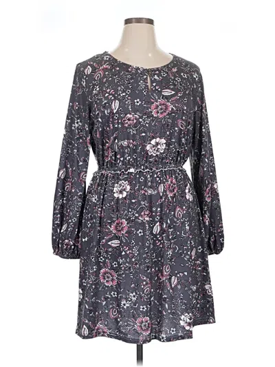 Pre-owned Suzanne Betro Casual Dress In Gray