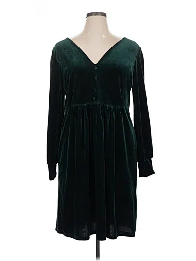 Pre-owned Suzanne Betro Casual Dress In Green