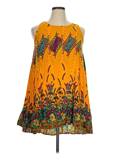 Pre-owned Suzanne Betro Cocktail Dress In Yellow
