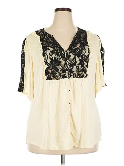 Pre-owned Suzanne Betro Short Sleeve Blouse In Ivory