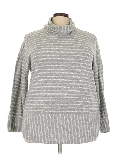Pre-owned Suzanne Betro Turtleneck Sweater In Gray