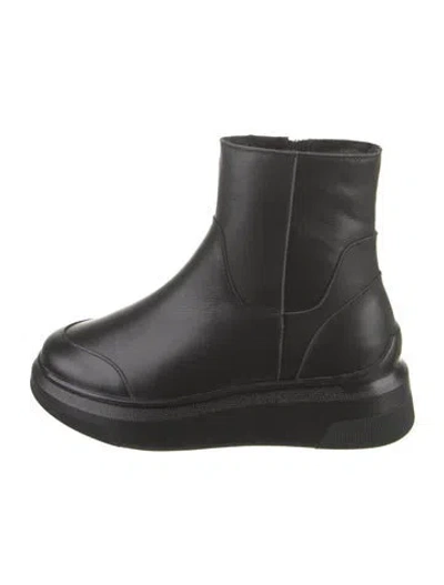 Pre-owned Suzanne Rae Leather Boots In Black