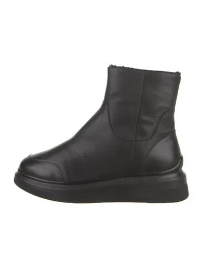 Pre-owned Suzanne Rae Leather Chelsea Boots In Black