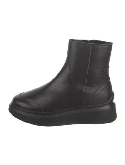 Pre-owned Suzanne Rae Leather Chelsea Boots In Black