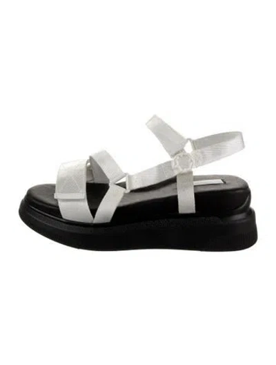 Pre-owned Suzanne Rae Leather Printed Sandals In Black