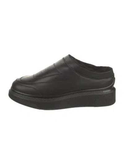 Pre-owned Suzanne Rae Leather Sneakers In Black