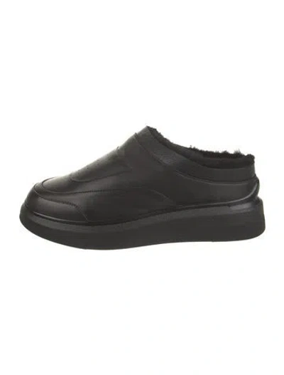 Pre-owned Suzanne Rae Leather Sneakers In Black