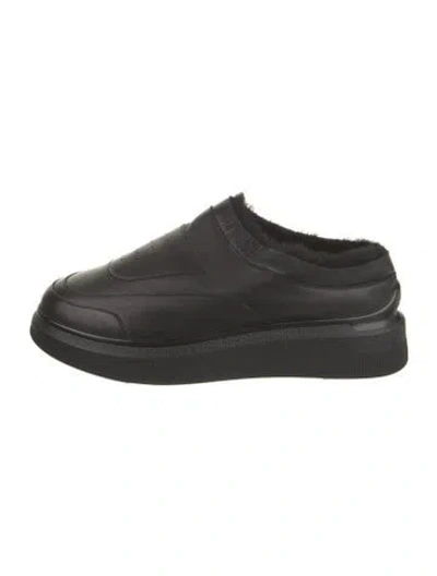 Pre-owned Suzanne Rae Leather Sneakers In Black