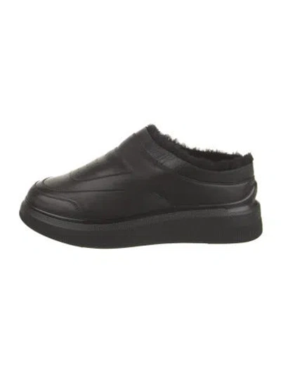 Pre-owned Suzanne Rae Leather Sneakers In Black