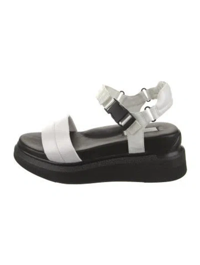 Pre-owned Suzanne Rae Printed Espadrilles In White