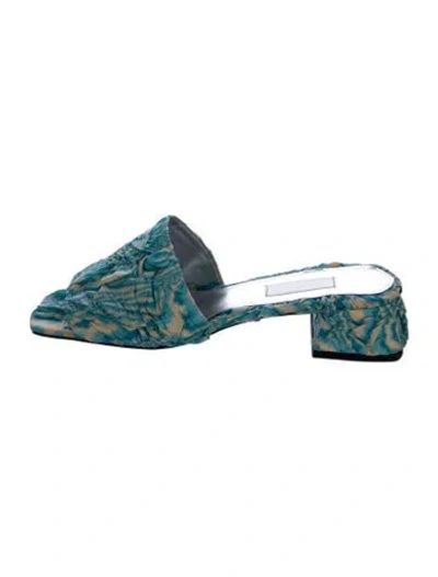 Pre-owned Suzanne Rae Printed Slides In Blue