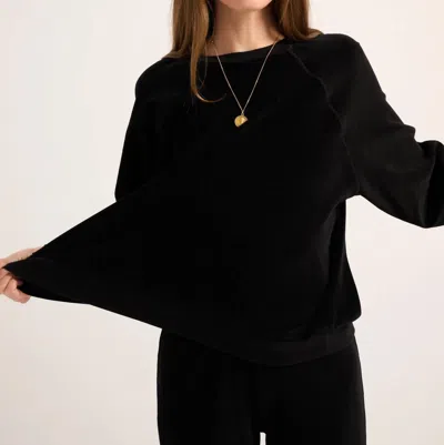 Suzie Kondi Samos Oversized Sweatshirt In Velour In Black