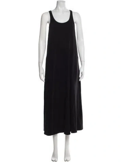 Pre-owned Suzie Kondi Scoop Neck Long Dress In Black