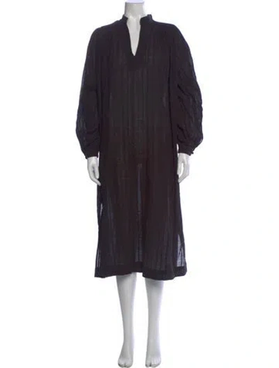 Pre-owned Suzie Kondi V-neck Knee-length Dress In Black