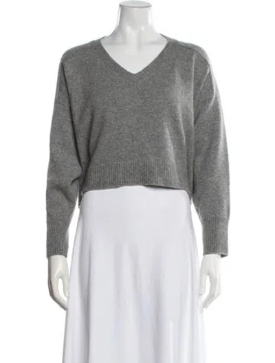 Pre-owned Suzie Kondi V-neck Sweater In White