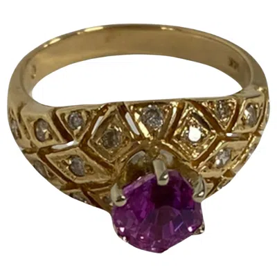 Pre-owned Suzy Levian 14k Yellow Gold Round Pink Sapphire Diamond Vintage-inspired Ring