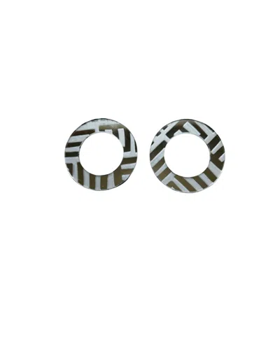 SWANKY DESIGNS SMALL CIRCLE STUDS