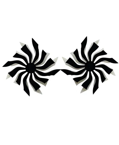 Swanky Designs Spinner Studs In Black