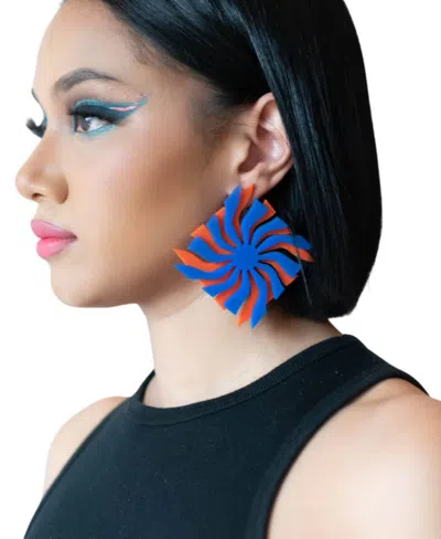Swanky Designs Spinner Studs In Blue