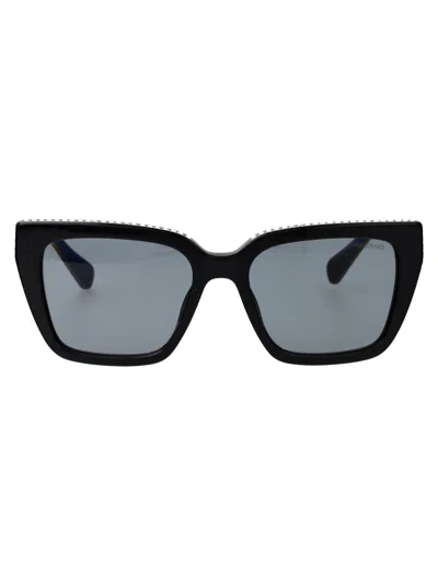 サングラス SWAROVSKI Woman Sunglasses Black 0SK6013 1010/1 Swarovski SK6013 Sunglasses 1010/1 Black - eye-oo.com