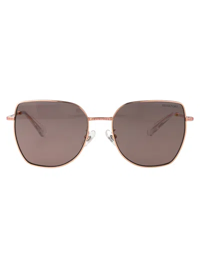 Swarovski 0sk7021d Sunglasses In 40147n Rose Gold