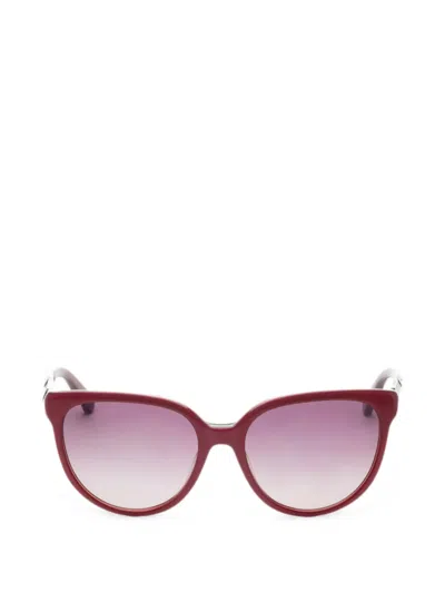 Swarovski Eyewear 크리스털 장식 캣아이 선글라스 In 레드