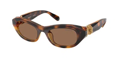 Swarovski Sk6036u 100273 Occhiali Da Sole Tartarugatishell Per Donna In Brown