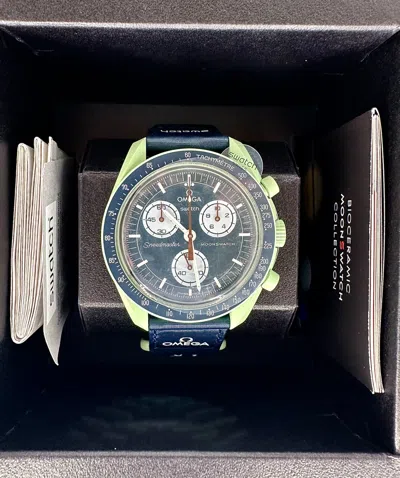 Pre-owned Swatch Omega X  Mission To Earth Watch So33g100 In Box With Tags