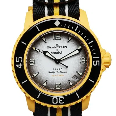 Pre-owned Swatch Plastic Wristwatch () In Multi