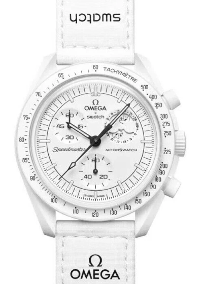 Pre-owned Swatch Snoopy X Omega X  Bioceramic Moon Mission To The Moonphase Wh / Bl In White