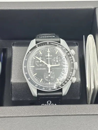 Pre-owned Swatch X Omega Bioceramic Moon Mission To The Moon