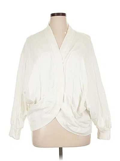 Pre-owned Sweaty Betty 3/4 Sleeve Blouse In White