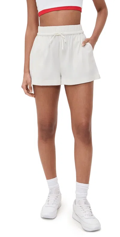 Sweaty Betty Summer City Shorts Lily White