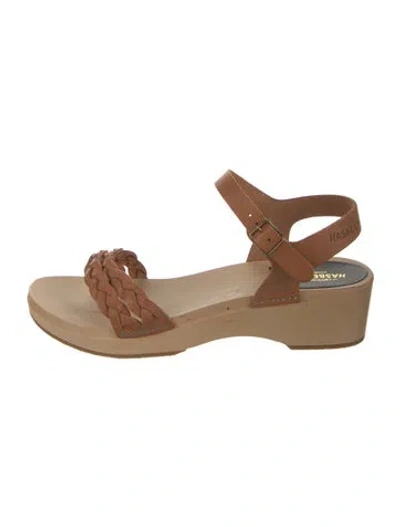 Pre-owned Swedish Hasbeens Leather Braided Accents Sandals In Brown